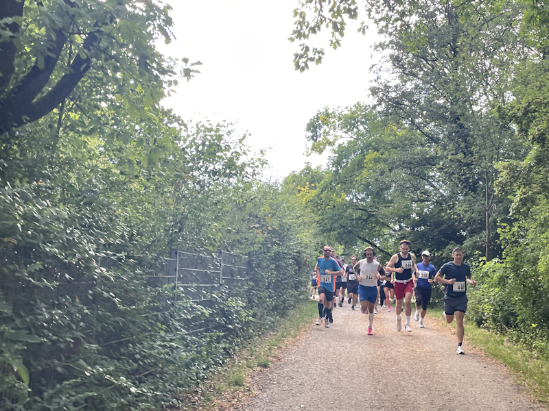 Die Spitzengruppe nach dem Start